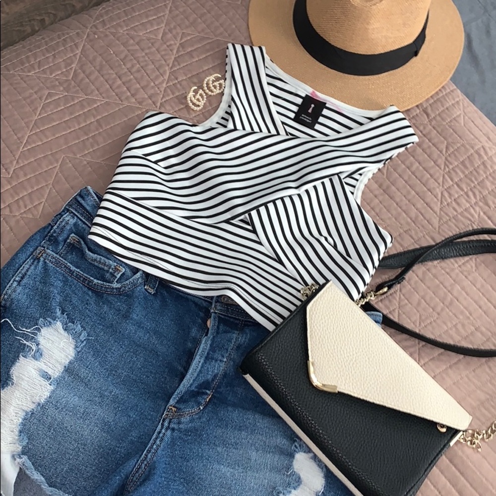 Striped top - Picture 3 of 3